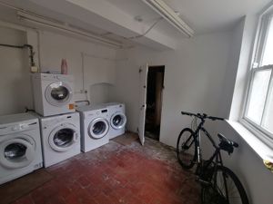 Photo 27- click for photo gallery